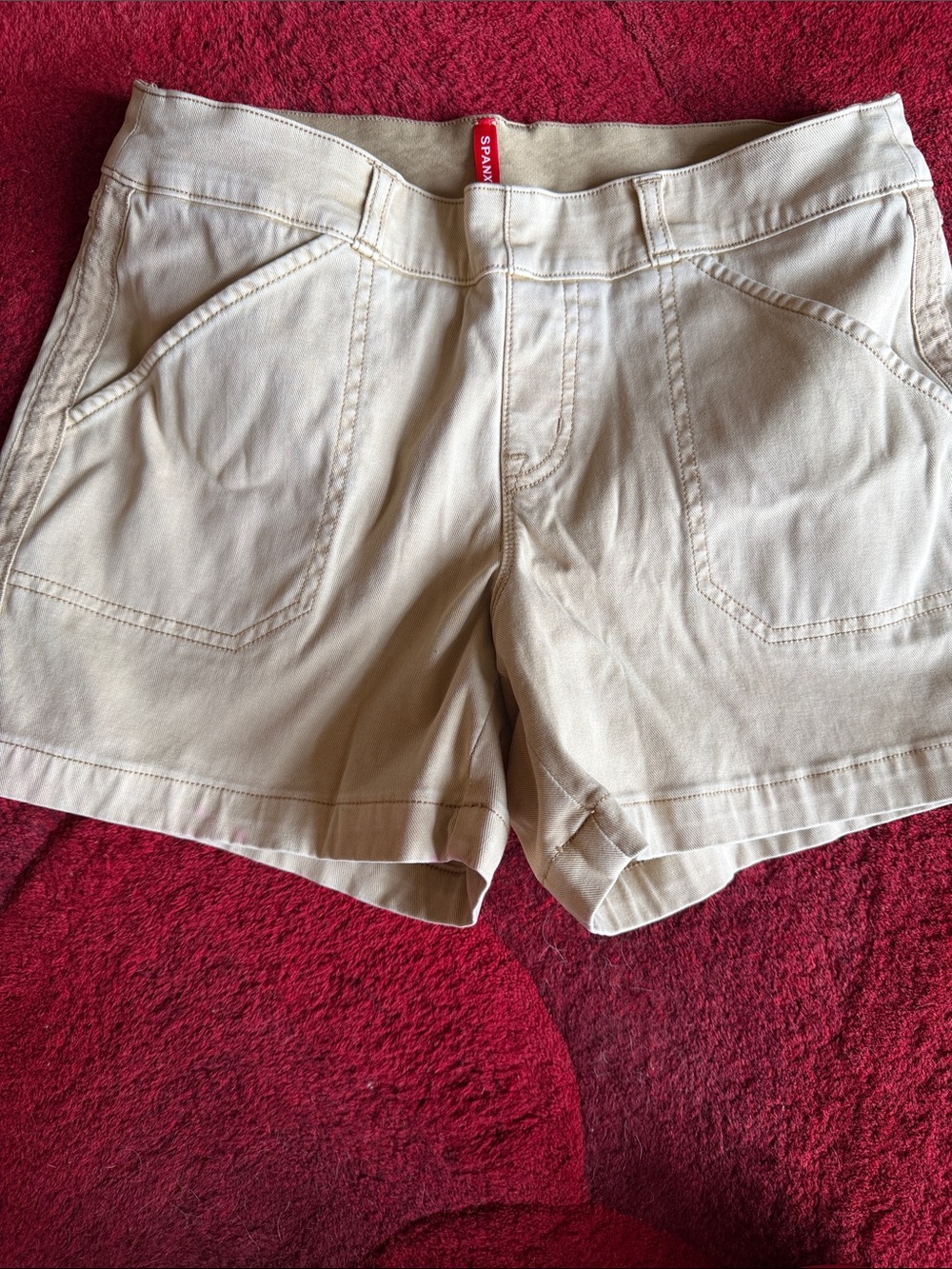SPANX Women's Cream High-Rise Casual Shorts